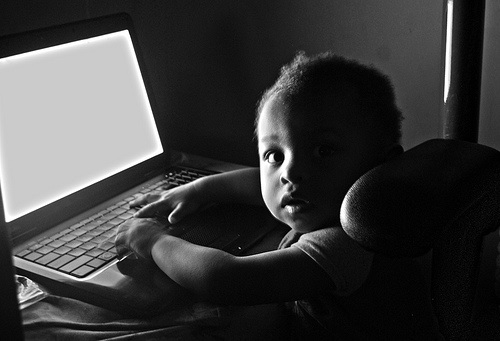 kidstechnologychildatcomputer